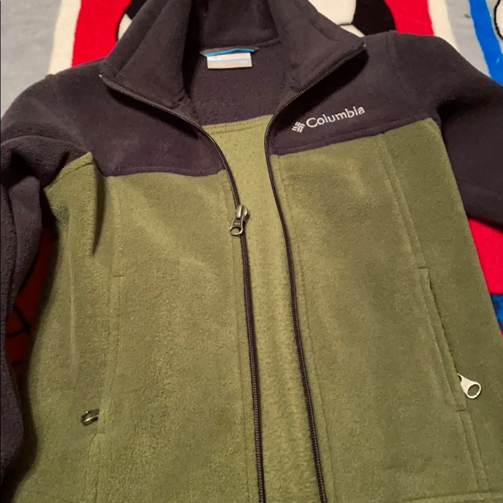 Columbia Sweater